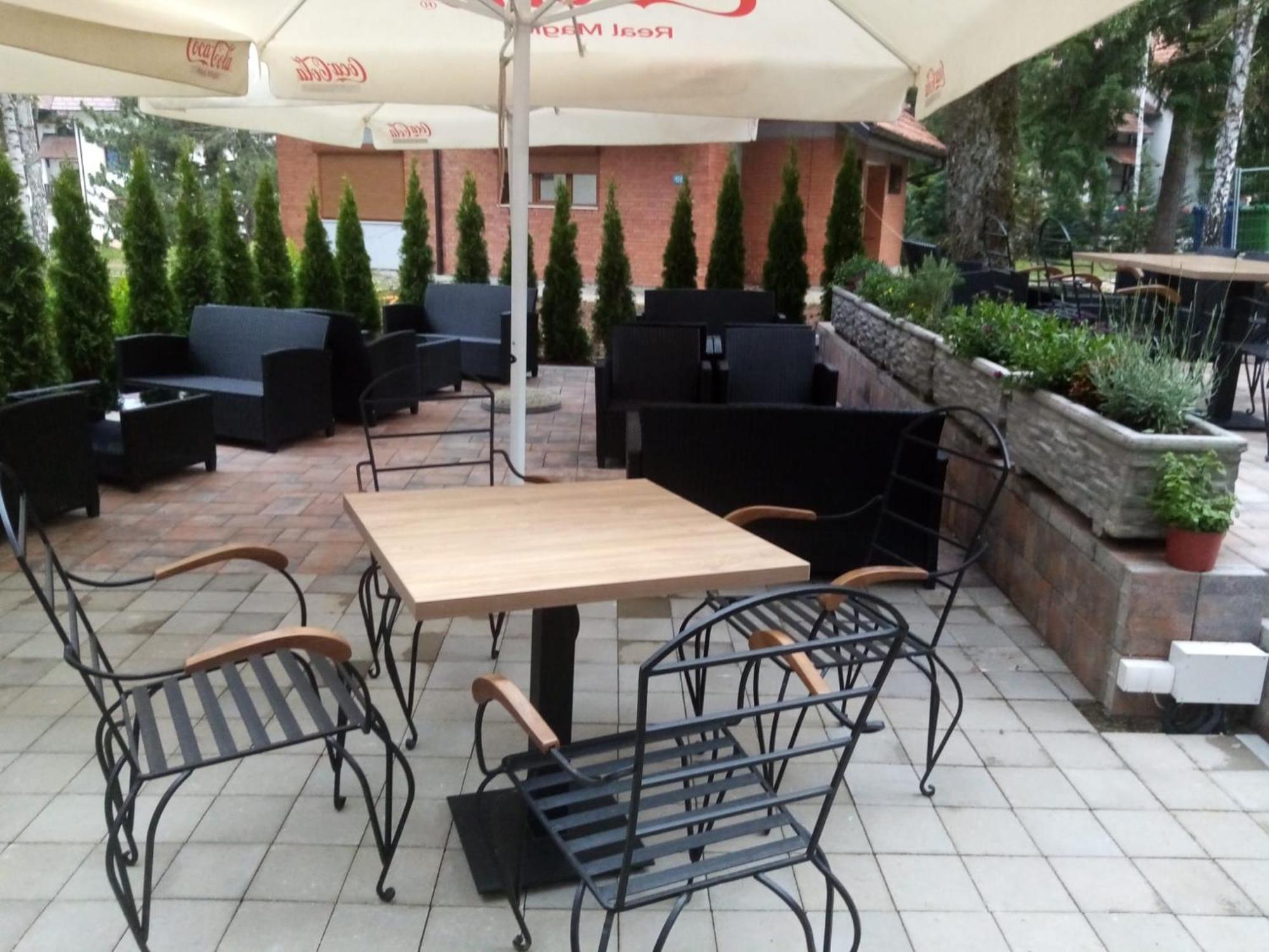 Mans Lux 8 Apartman Zlatibor Exteriér fotografie